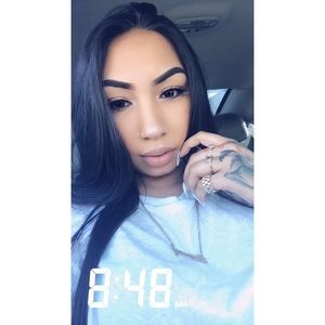 Meet your Posher, Harmony